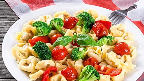 Tortellini and Broccoli Salad